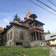 s02_Maison_Sinaia01